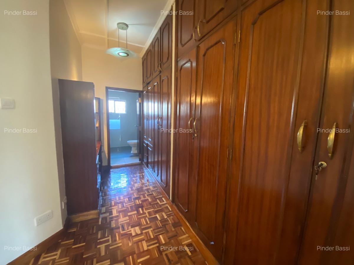 5 Bed House with En Suite at Opp. American Embassy - 18