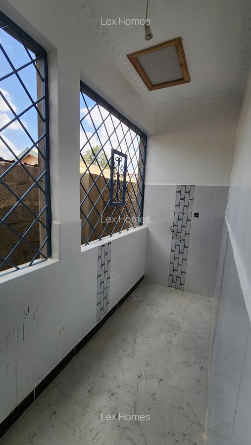 3 Bed House with En Suite at Rimpa - 8