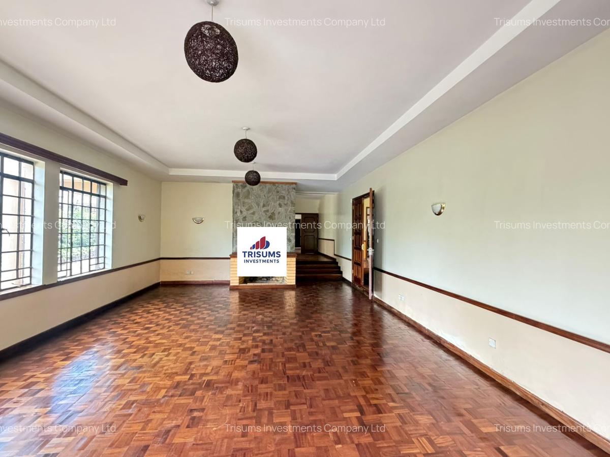 5 Bed House with En Suite in Runda - 15