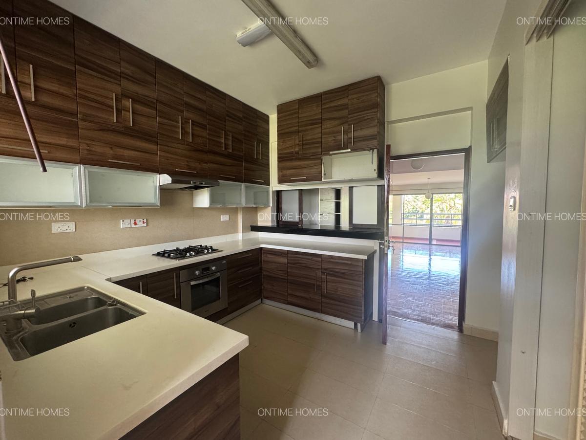 Serviced 3 Bed Apartment with En Suite at Kileleshwa - 4