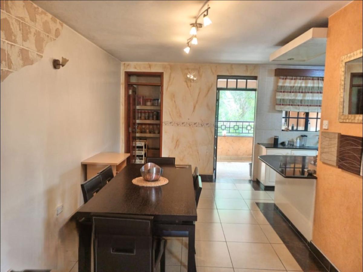 4 Bed Apartment with En Suite in Westlands Area - 12