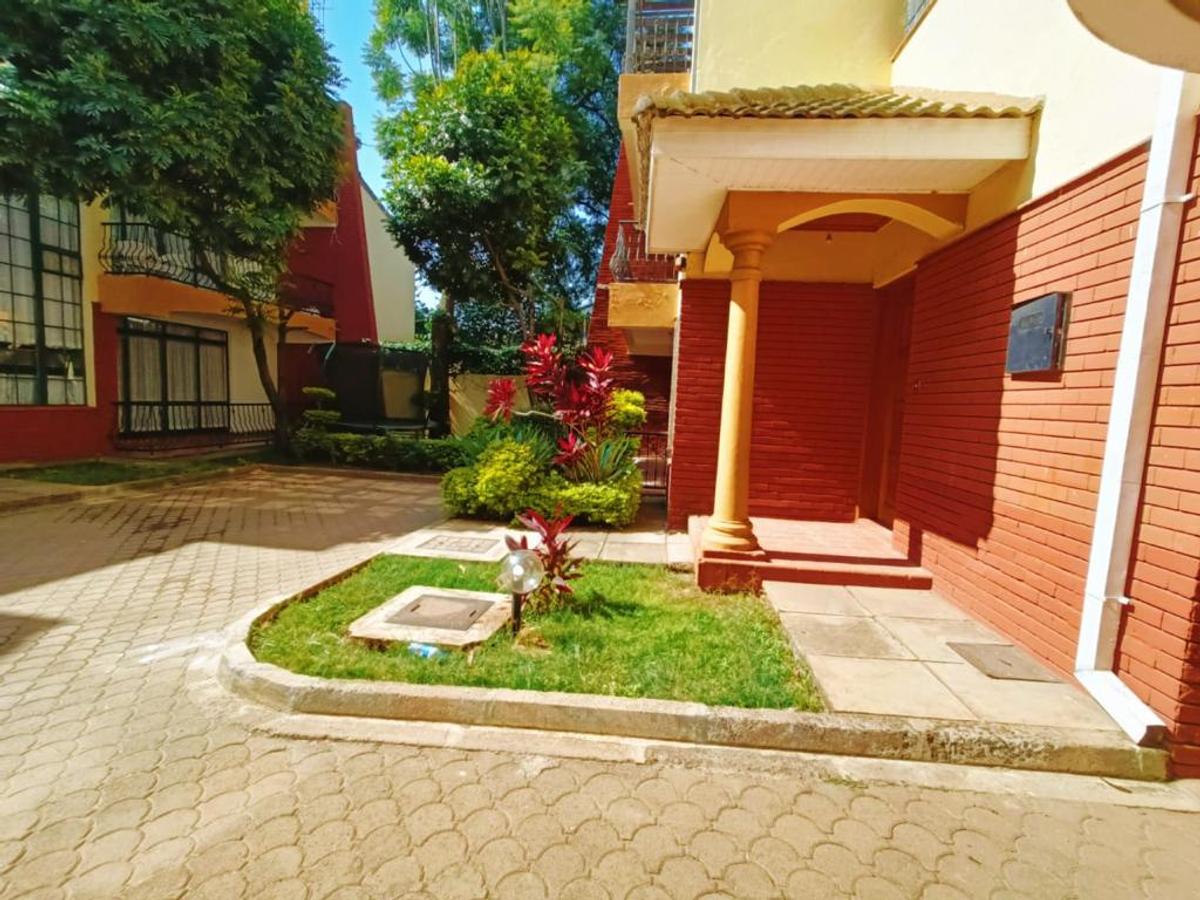 4 Bed Townhouse with En Suite in Kileleshwa - 2