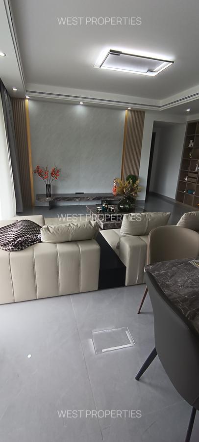 3 Bed Apartment with En Suite in Kilimani - 2