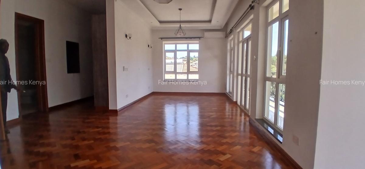 5 Bed Townhouse with En Suite at Njumbi Lane - 10