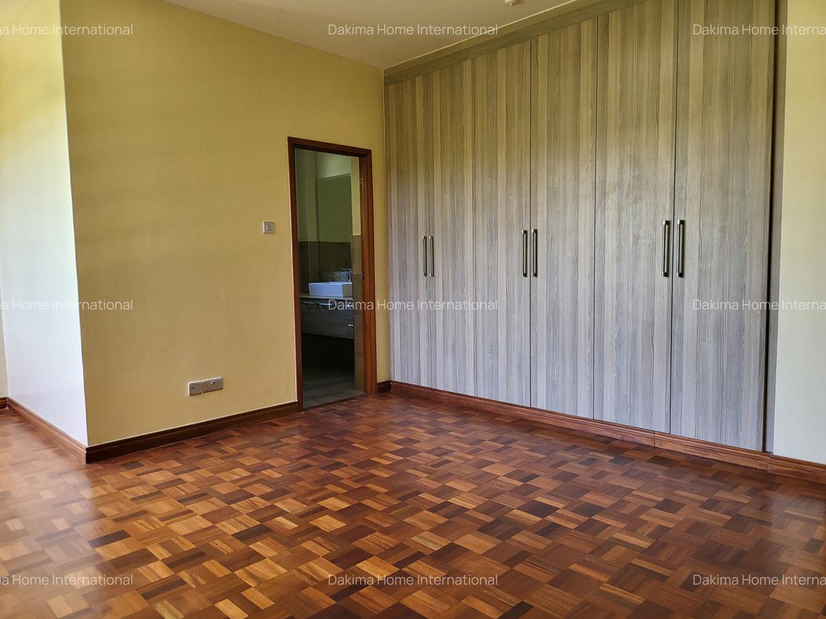 5 Bed Townhouse with En Suite in Lower Kabete - 4