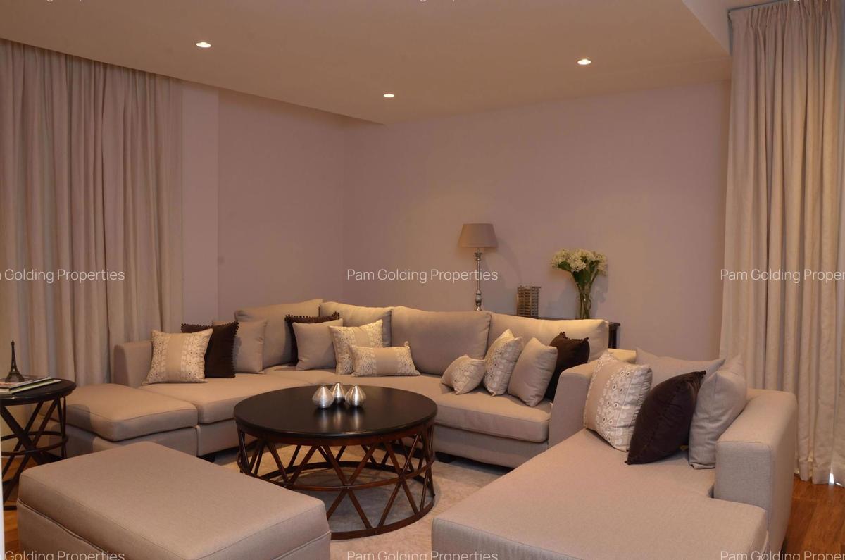 5 Bed House with En Suite in Karen - 2