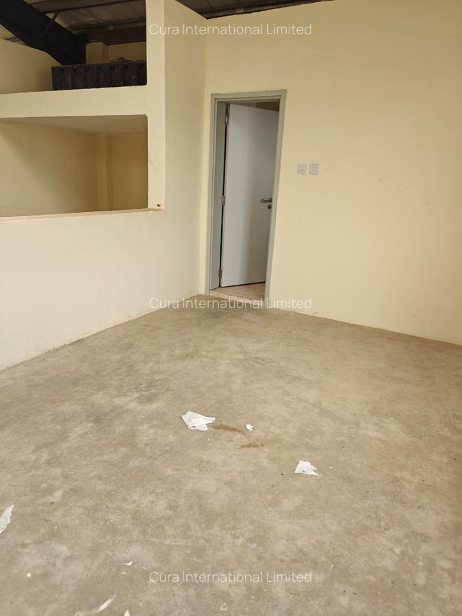 8,759 ft² Warehouse in Ruaraka - 8