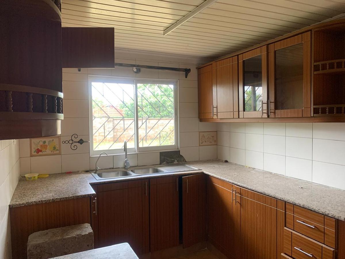 4 Bed House with Swimming Pool in Athi River - 4