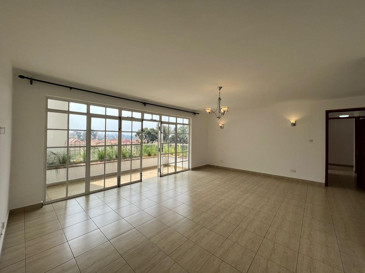 3 Bed Apartment with En Suite in Lavington - 6