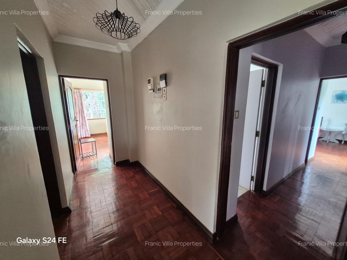 3 Bed House with En Suite at Runda - 3