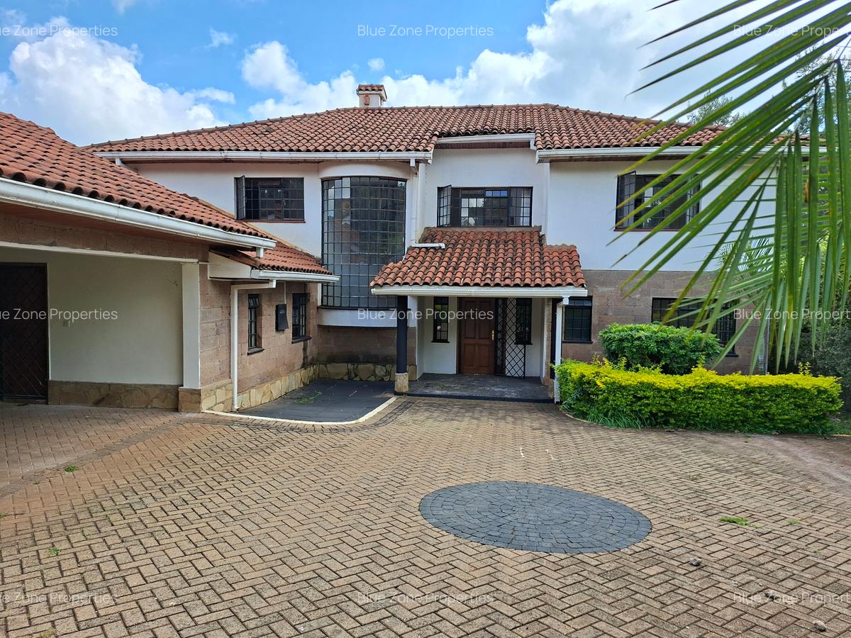 5 Bed Townhouse with En Suite at Off Ruaka Rd - 4