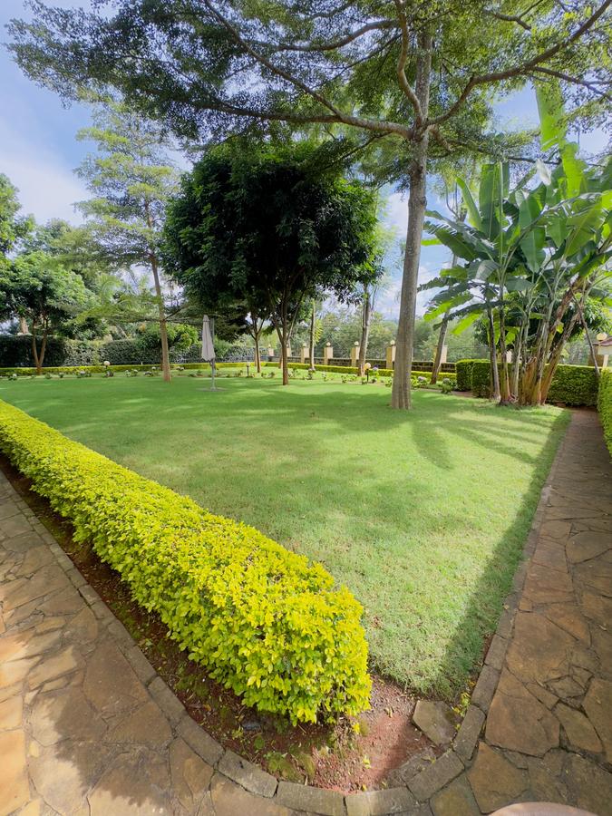 5 Bed House with En Suite at Mimosa Drive - 4