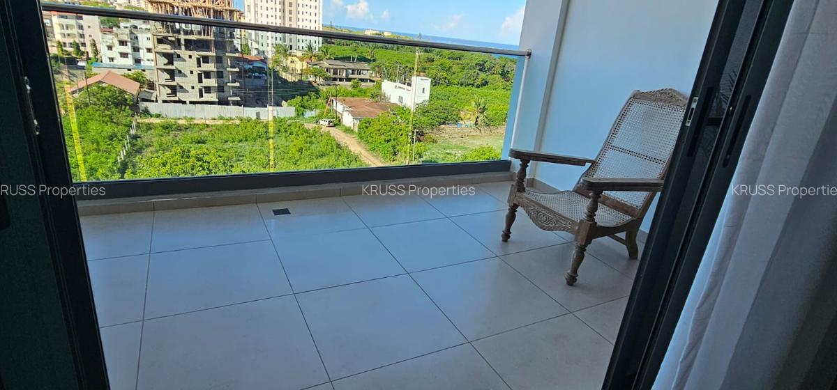 3 Bed Apartment with En Suite at As154 - 11