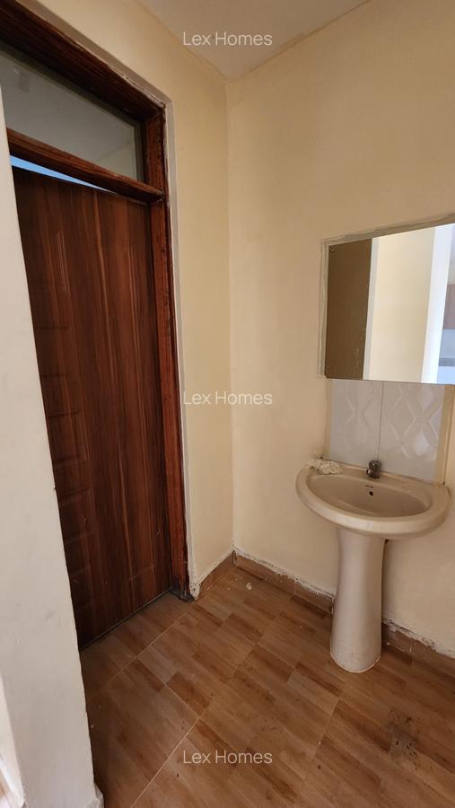 3 Bed Townhouse with En Suite at Magadi Road - 7
