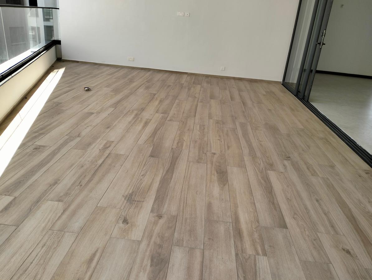 5 Bed Apartment with En Suite in Spring Valley - 15