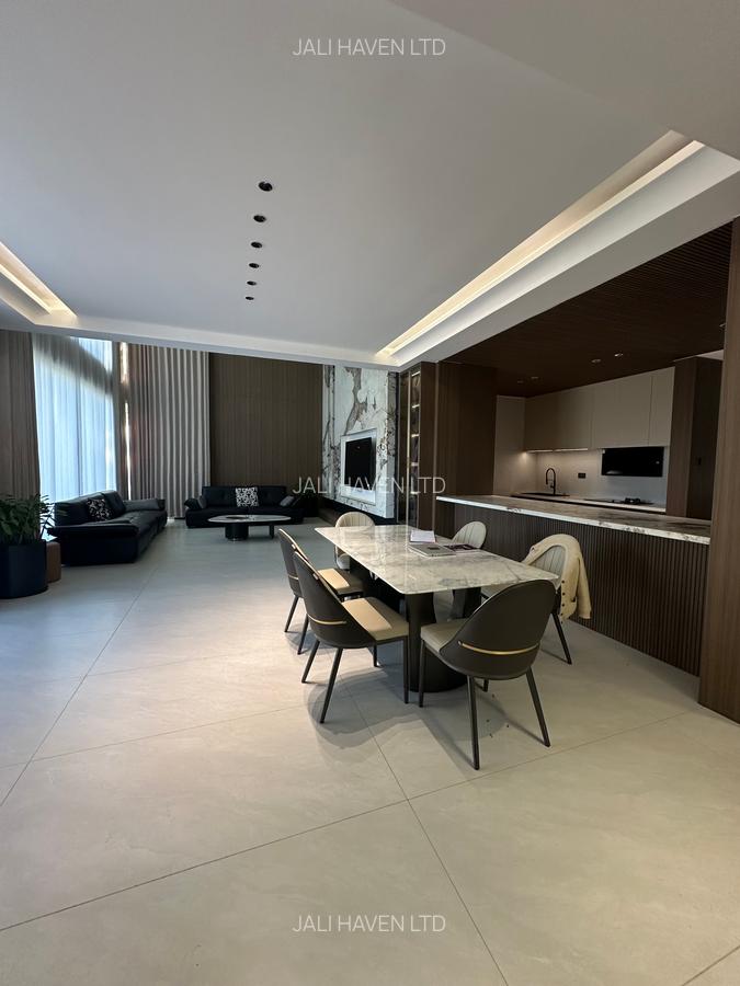 5 Bed Villa with En Suite in Lavington - 5