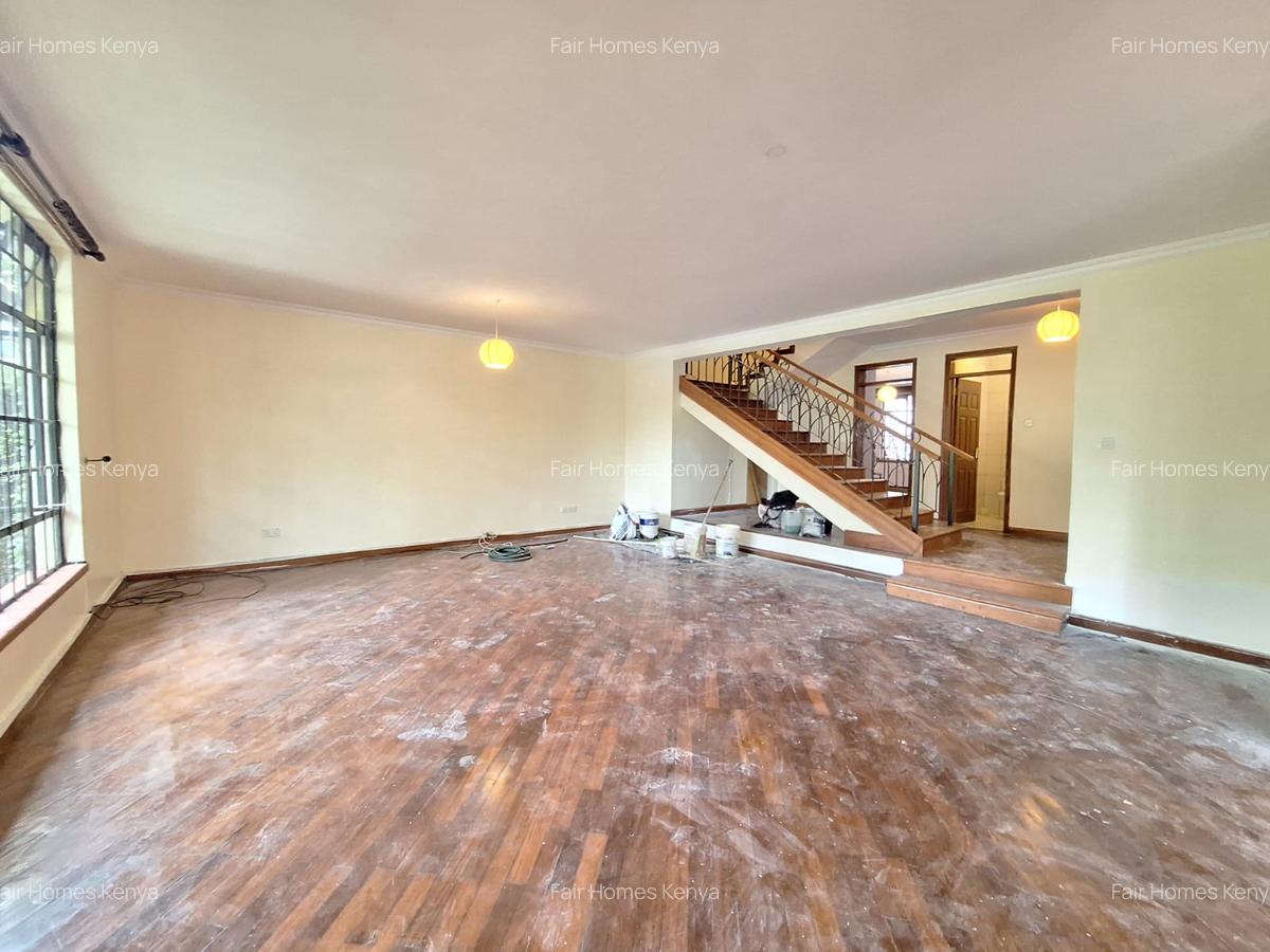 4 Bed Townhouse with En Suite at Lavington Green - 5