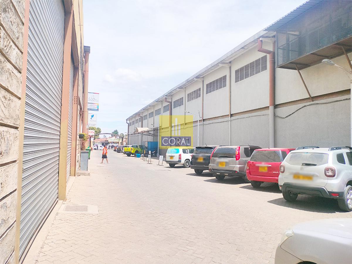 Warehouse with Parking in Jogoo Road - 6