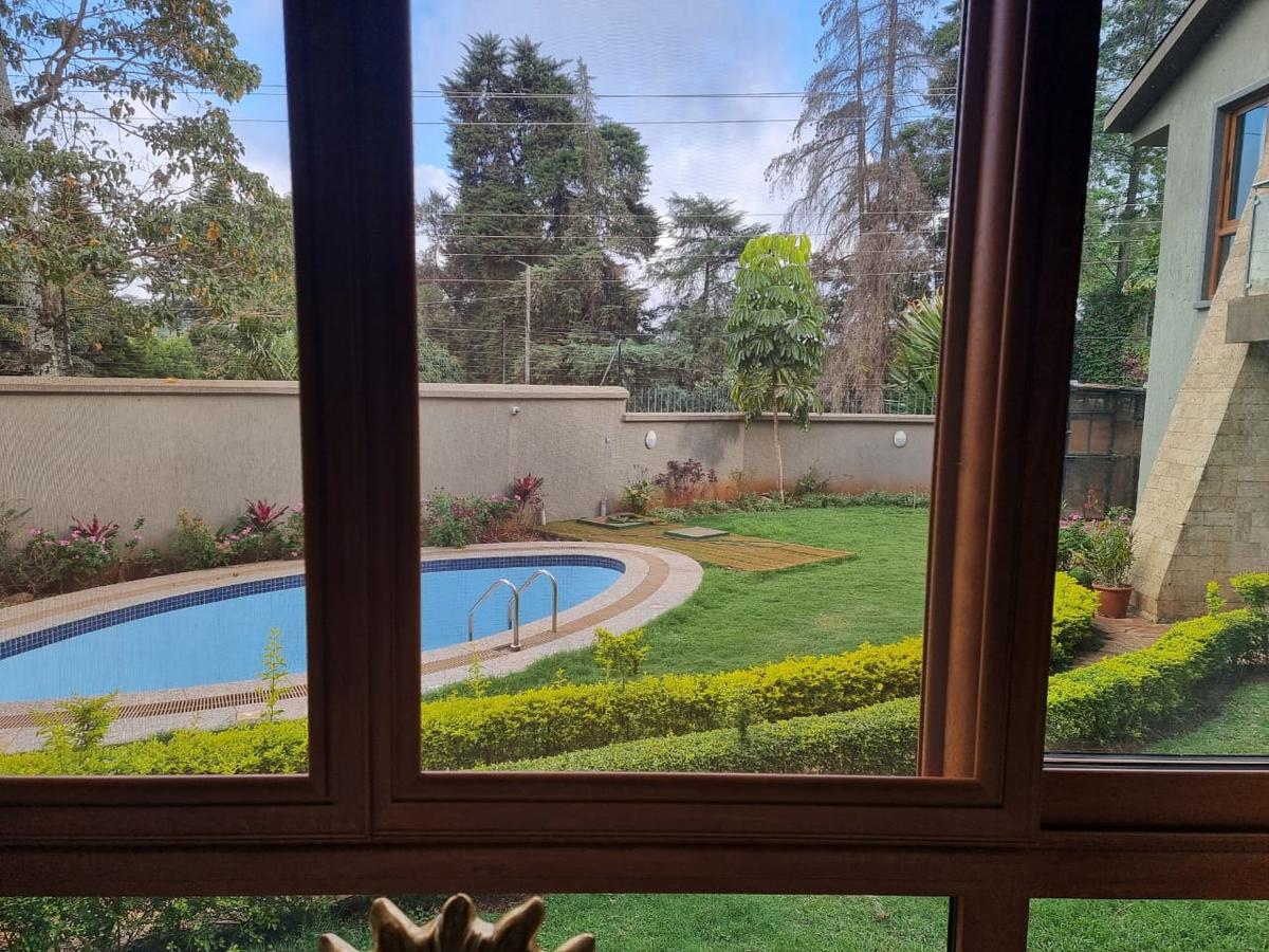 5 Bed Villa with En Suite at Lavington - 13