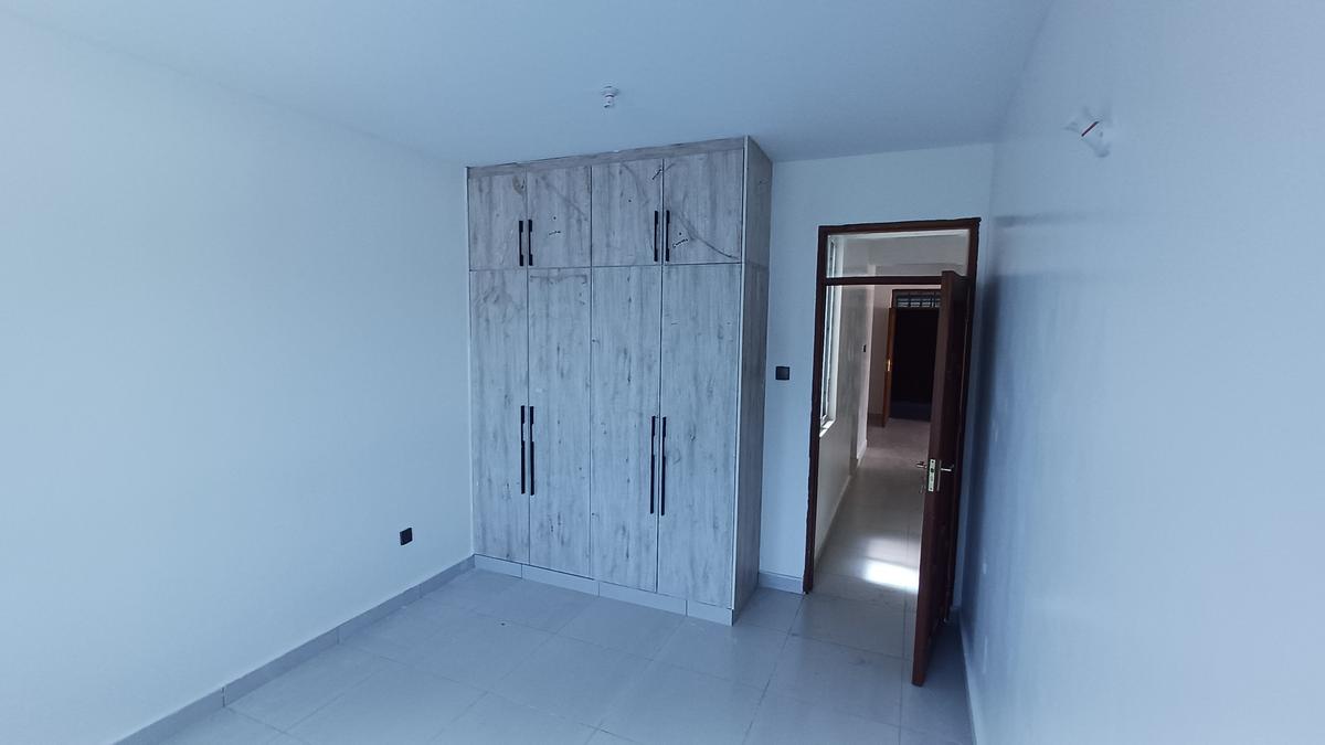 3 Bed Apartment with En Suite at Tausi Road - 13