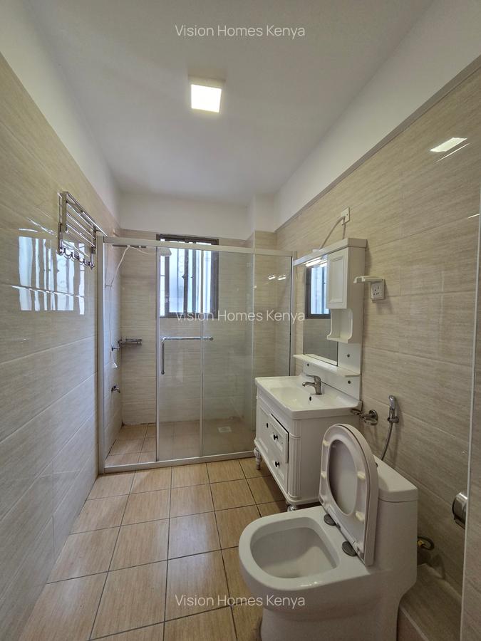 3 Bed Apartment with En Suite in Kilimani - 3