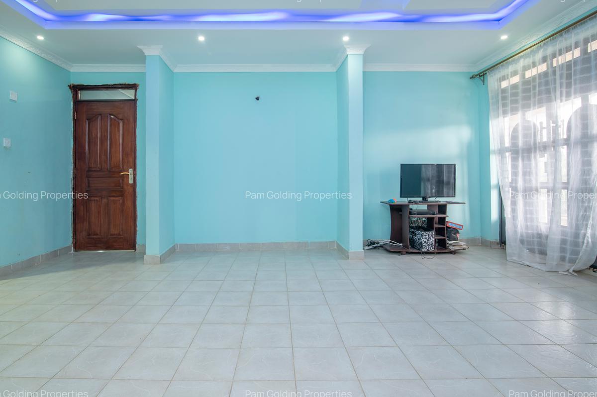 5 Bed House at Police Sacco - 14