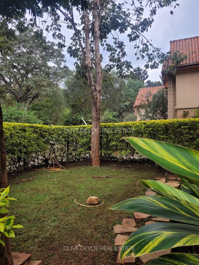 6 Bed Townhouse with En Suite in Lavington - 15