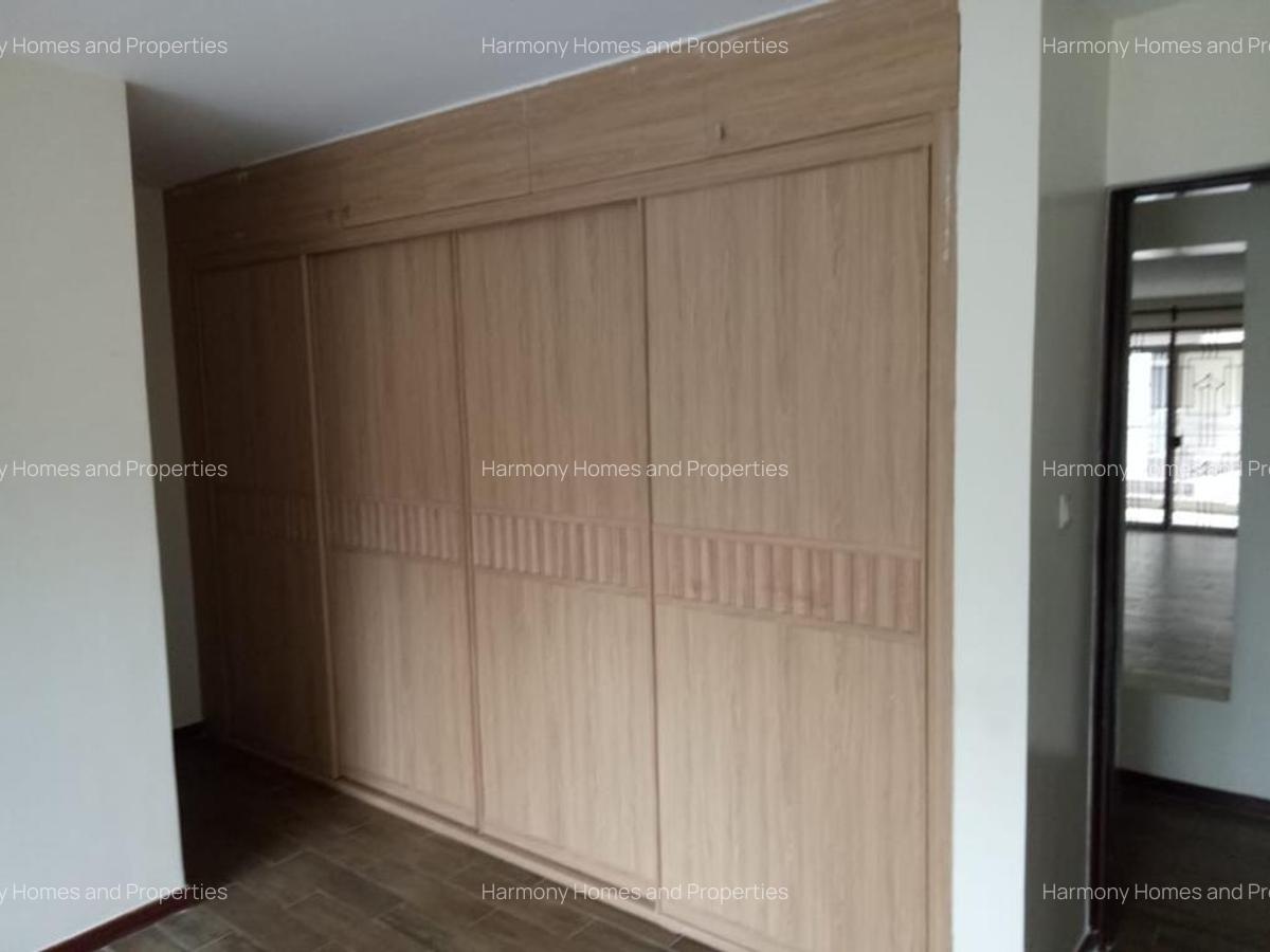 4 Bed Apartment with En Suite at General Mathenge - 9