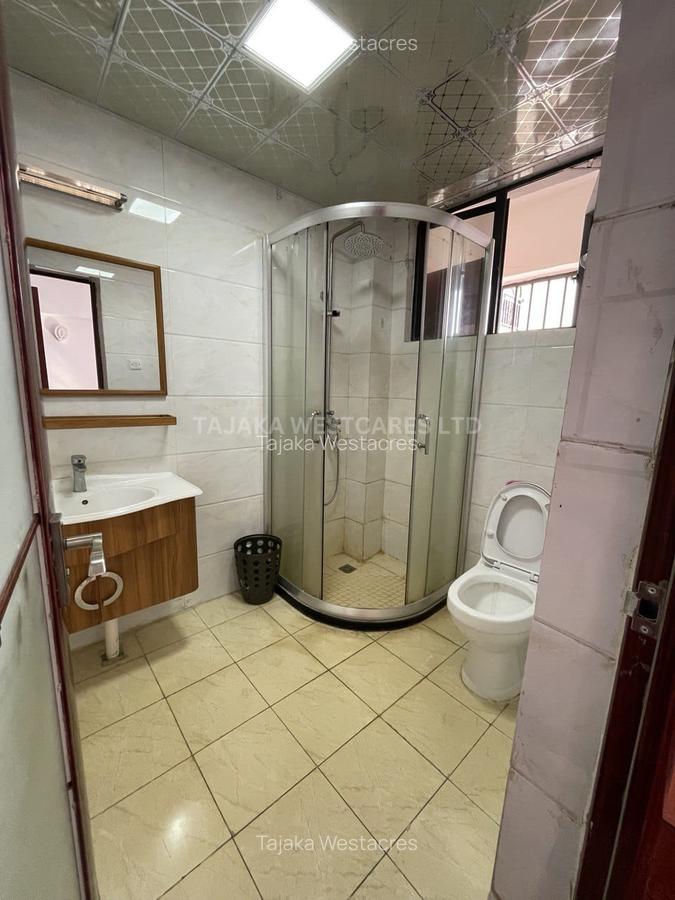 Serviced 2 Bed Apartment with En Suite at Rose Avenue - 7