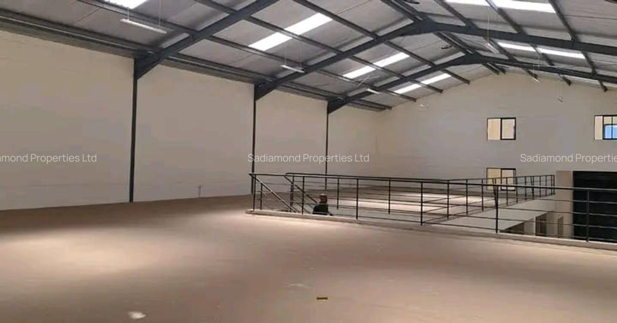 7,616 ft² Warehouse with Parking in Ruiru - 4