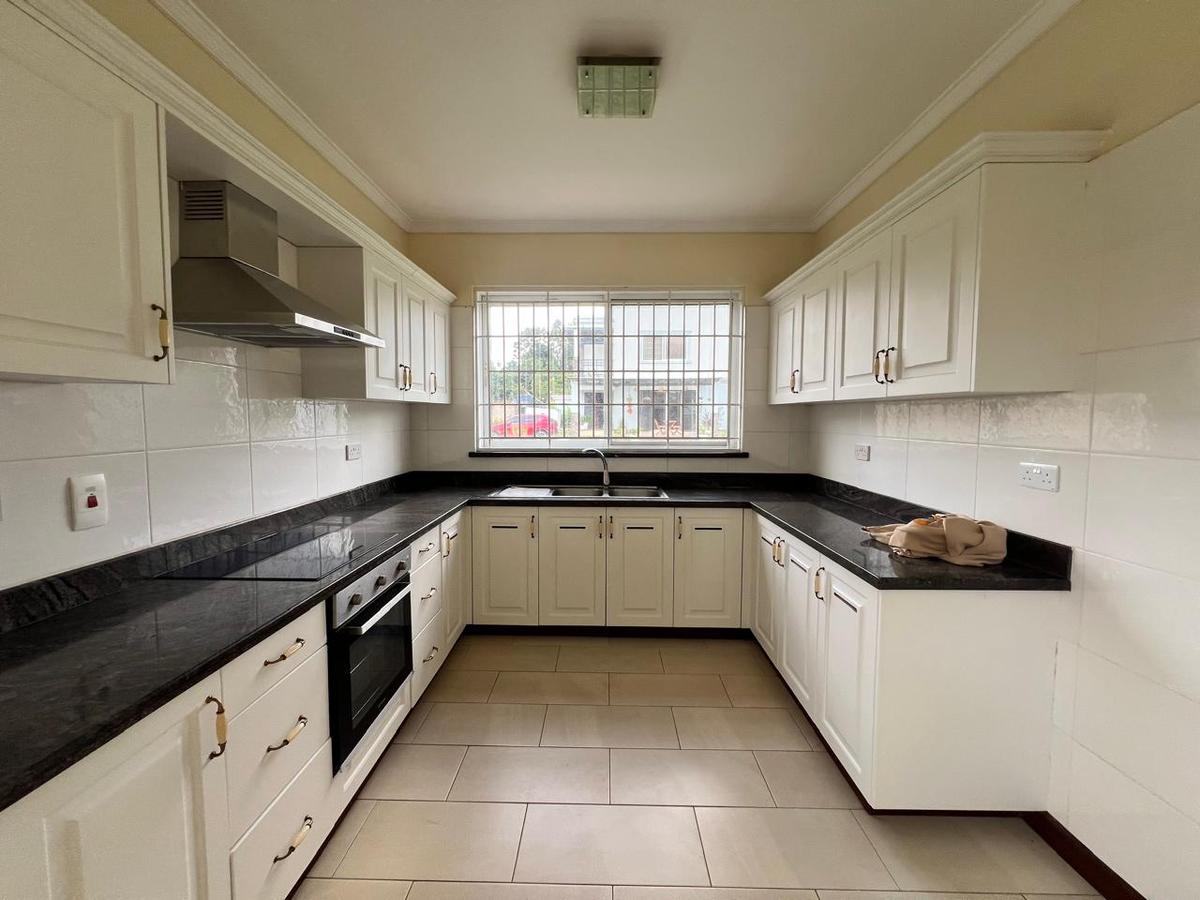 2 Bed Townhouse in Runda - 1