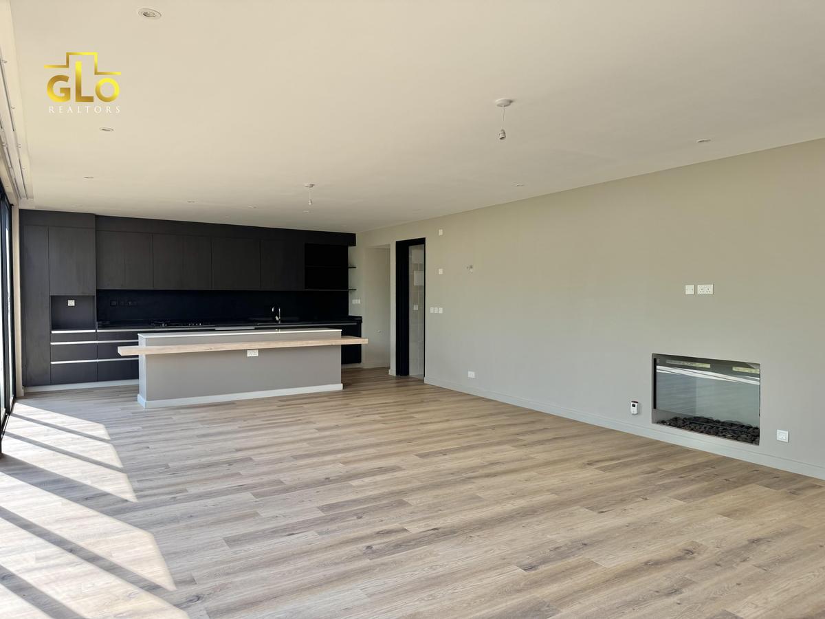 3 Bed Townhouse with En Suite in Kiambu Road - 4