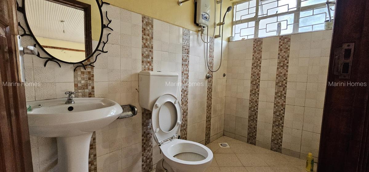 4 Bed House with En Suite in Karen - 8