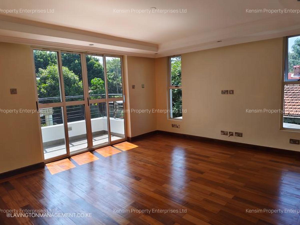 5 Bed Townhouse with En Suite in Lavington - 15