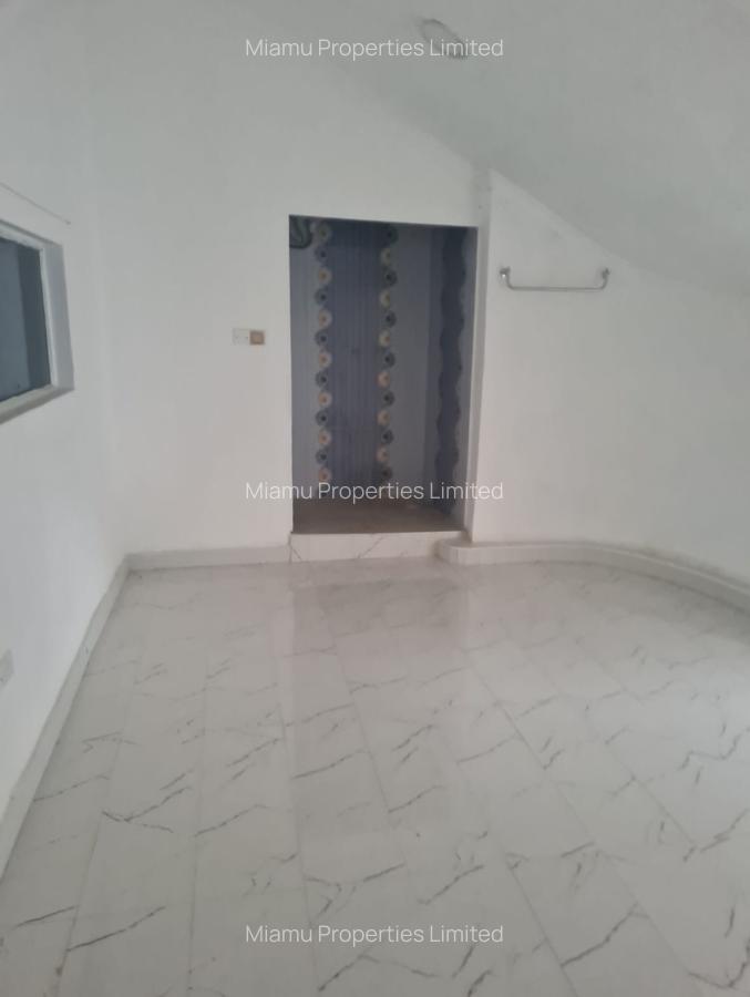 7 Bed House with En Suite at Njathaini Road - 10