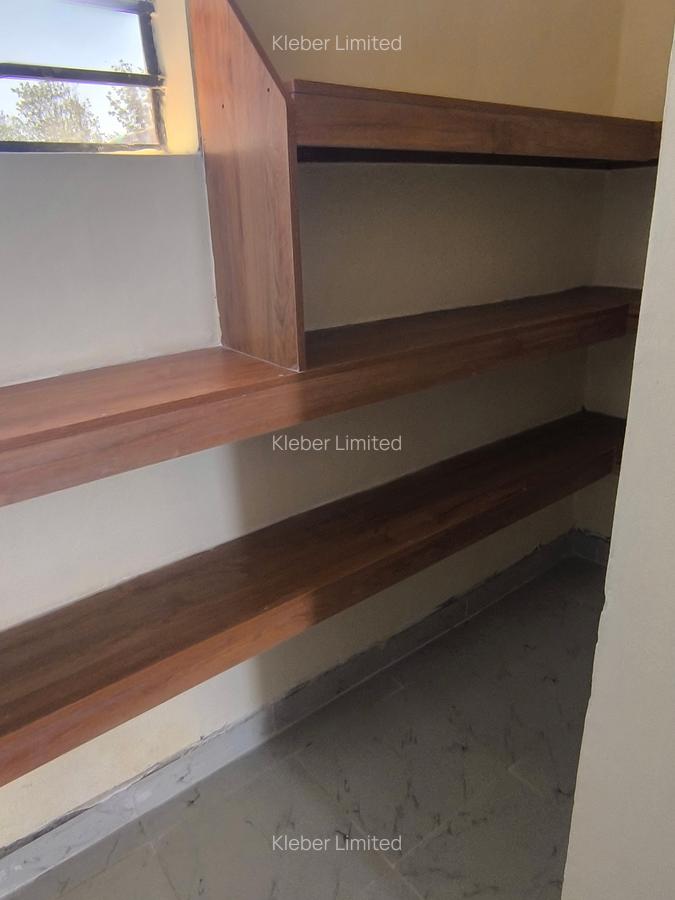 3 Bed House with En Suite in Kitengela - 18