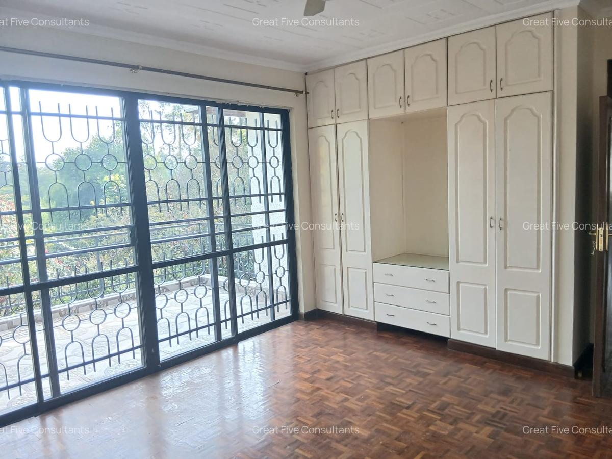 4 Bed Villa with Staff Quarters in Runda - 12