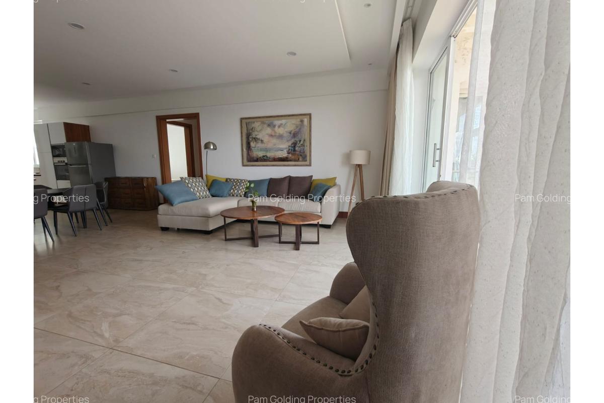 Furnished 3 Bed Apartment with En Suite in Parklands - 12