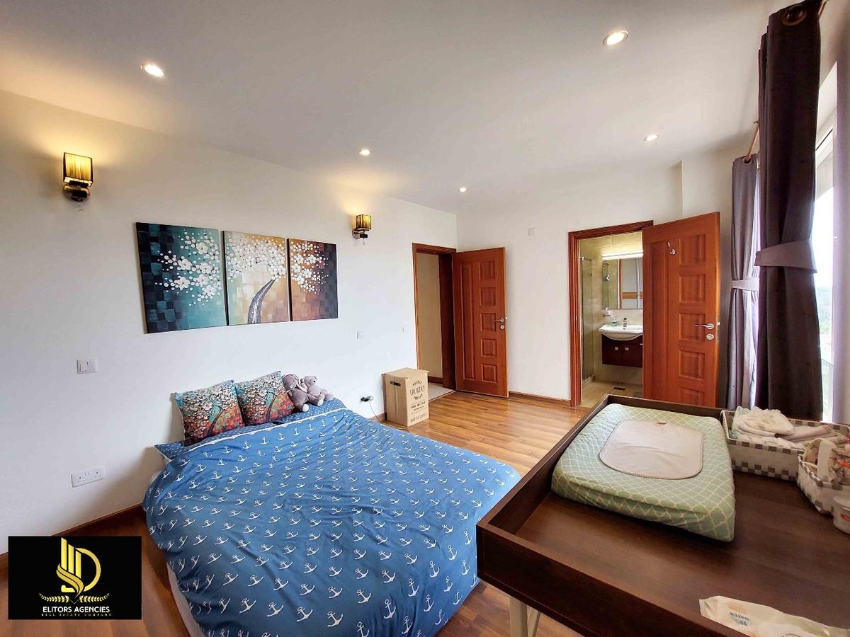 4 Bed Apartment with En Suite at Parklands Area - 13