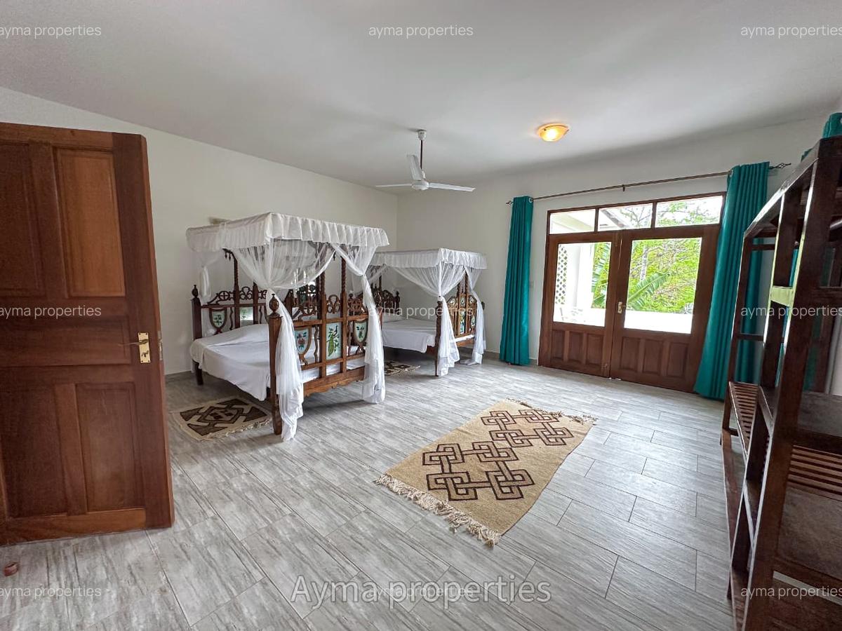 5 Bed House with En Suite at Diani Beach Road - 5