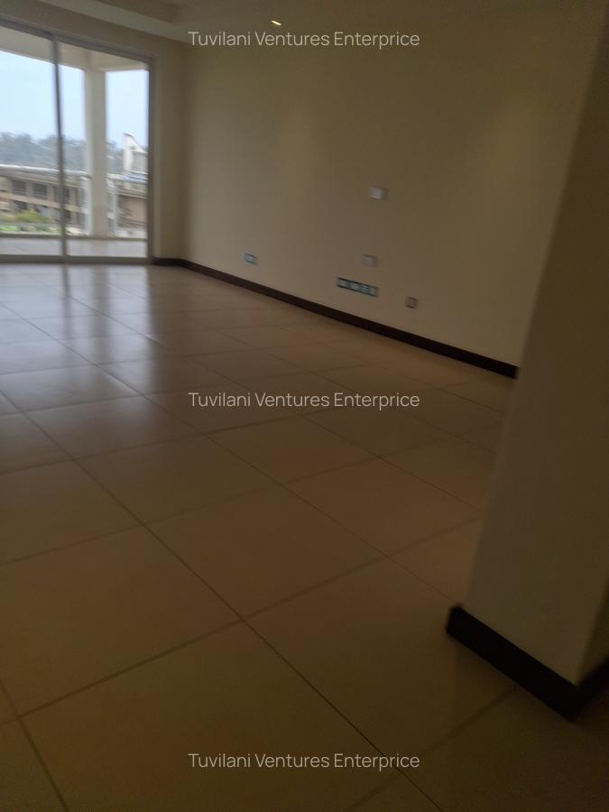 Serviced 3 Bed Apartment with En Suite at Nyali Mombasa - 9