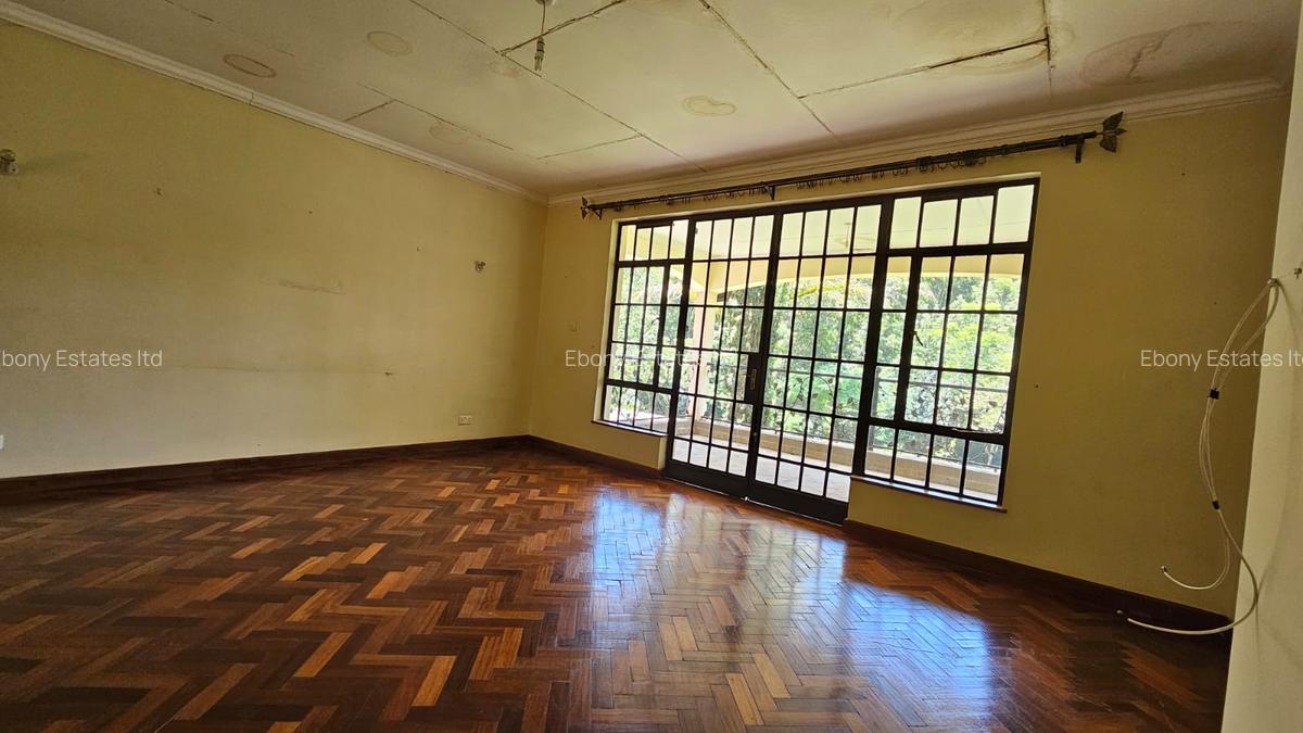 4 Bed Townhouse with En Suite in Karen - 6