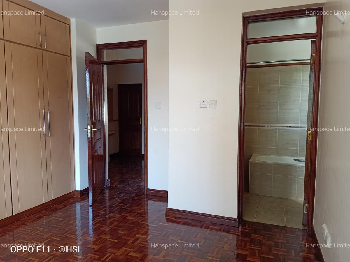 2 Bed Apartment with En Suite in Kilimani - 5