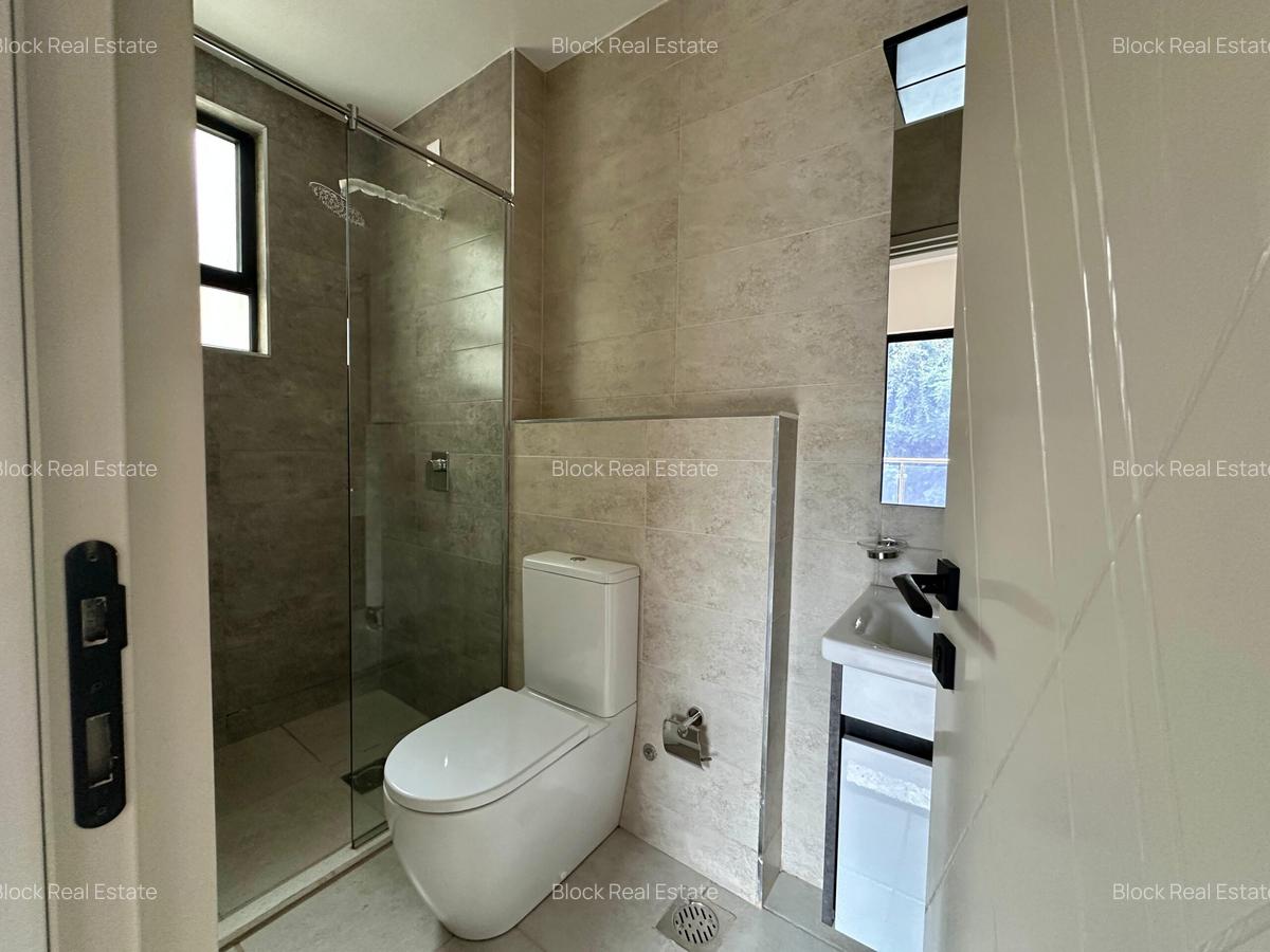 2 Bed Apartment with En Suite in Kilimani - 7