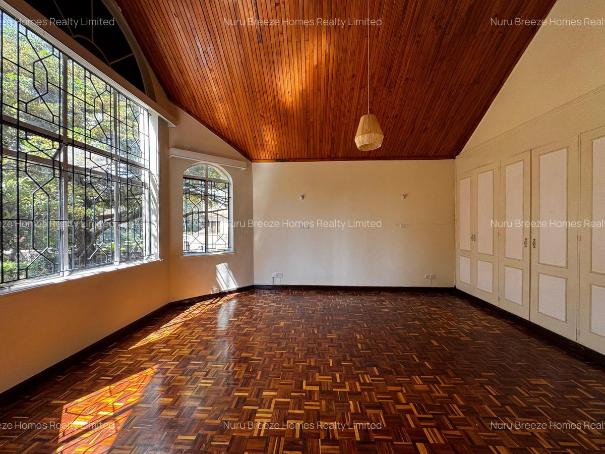 5 Bed House with En Suite in Gigiri - 20