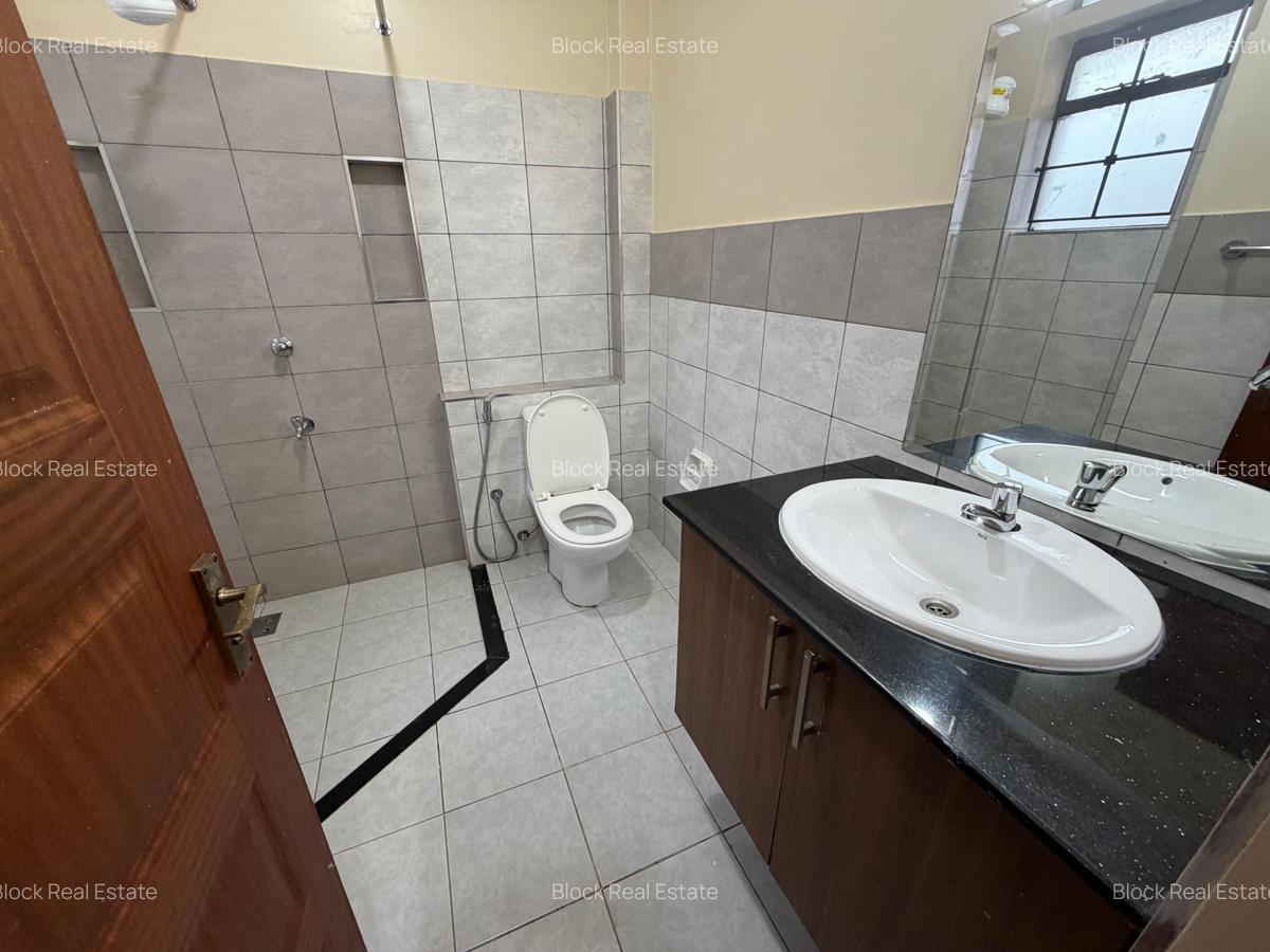 2 Bed Apartment with En Suite in Tatu City - 7