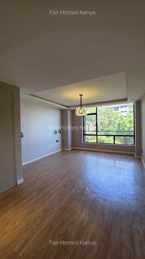 3 Bed Apartment with En Suite at Brookside Drive - 9