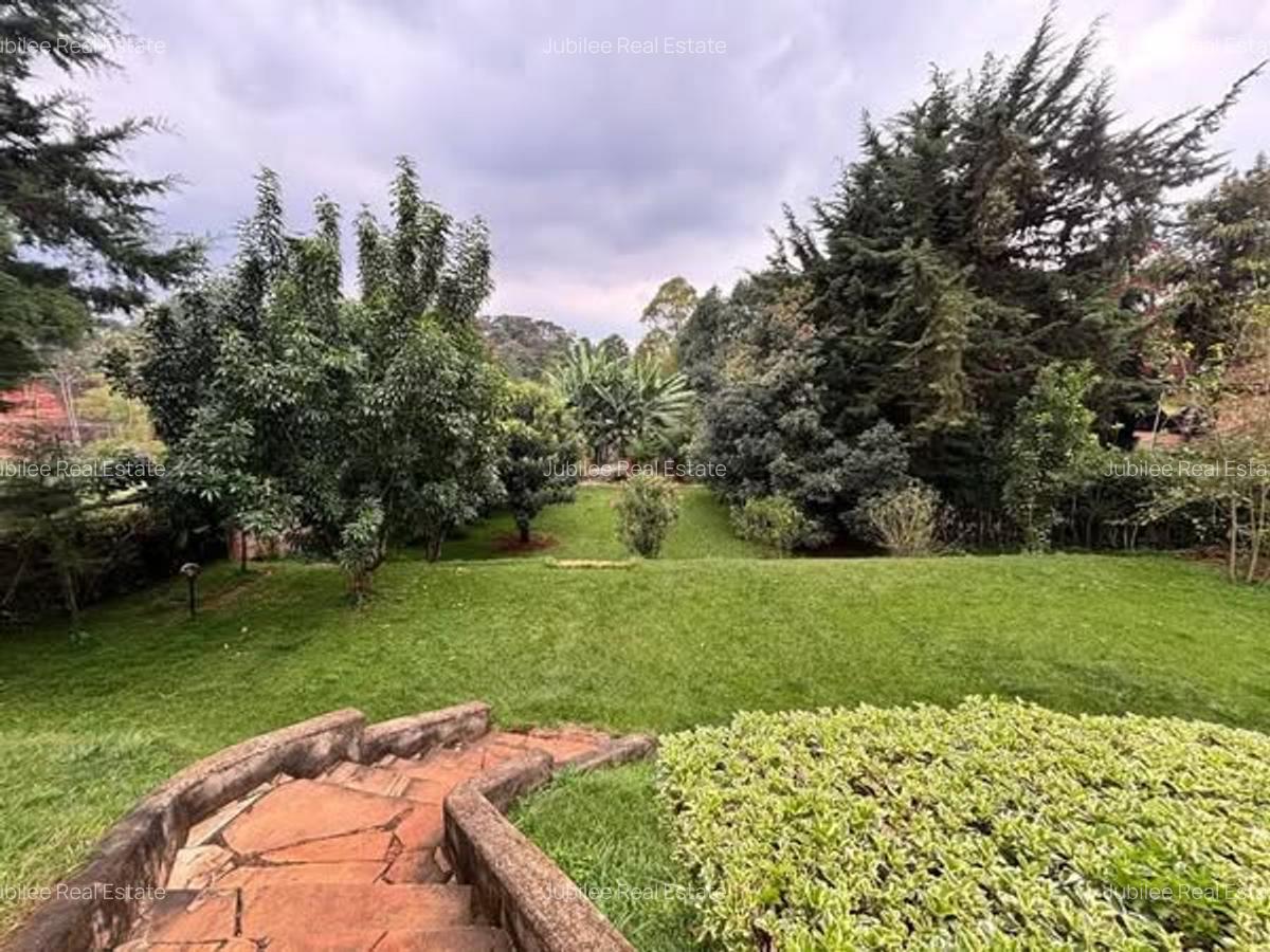 4 Bed Townhouse with Garden in Kitisuru - 3