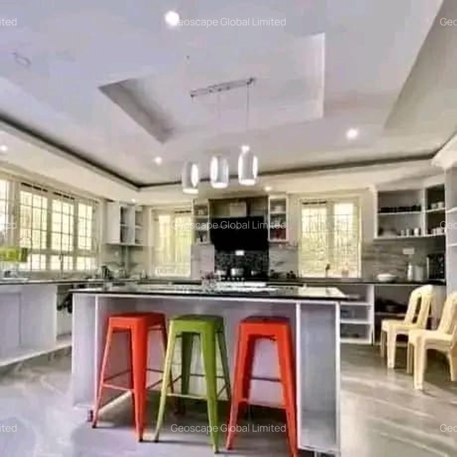 5 Bed House with En Suite in Syokimau - 3