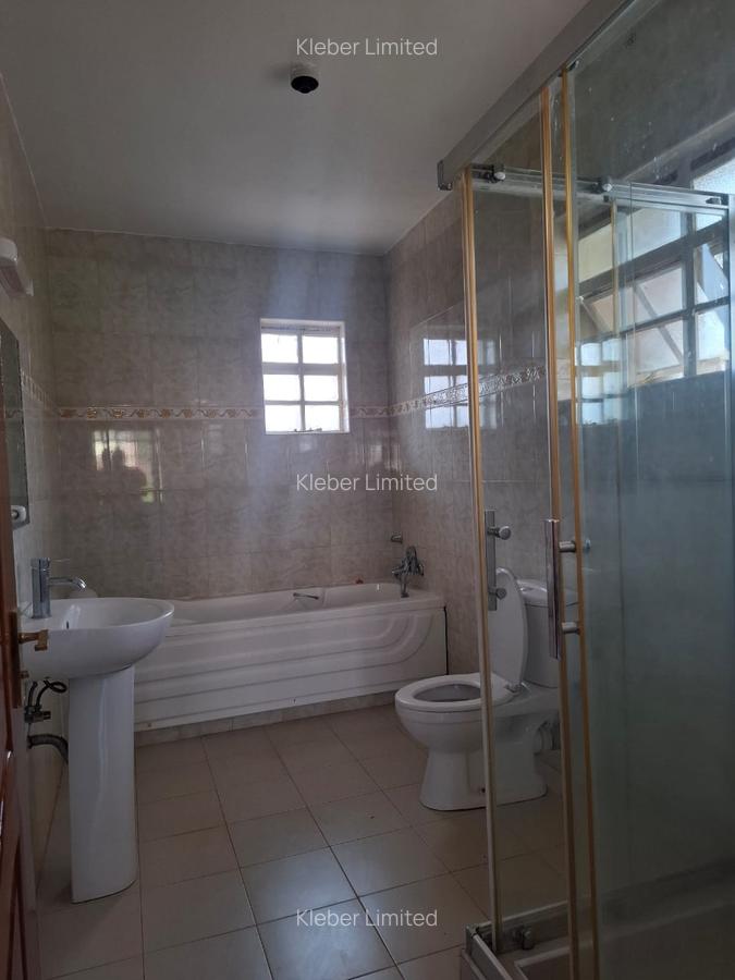 4 Bed Villa at Kiambu Road - 13